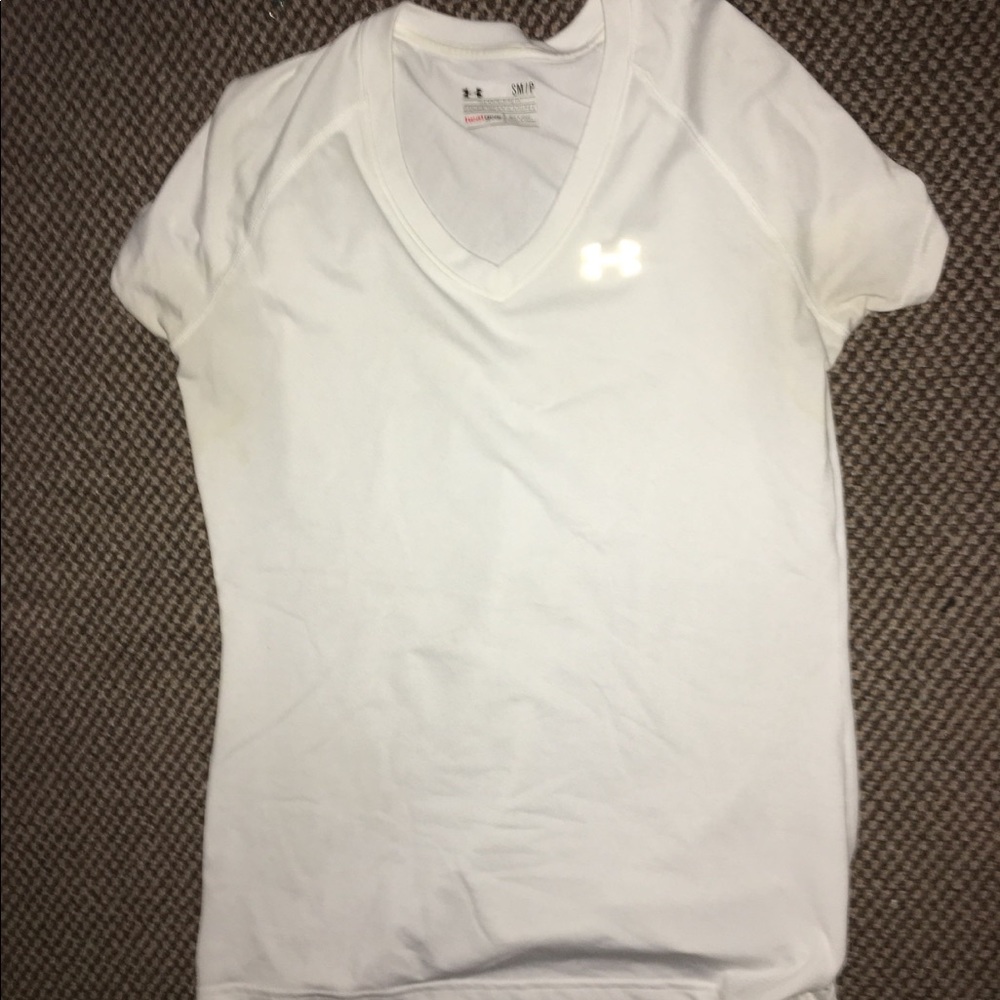 white under amour short sleeve shirt